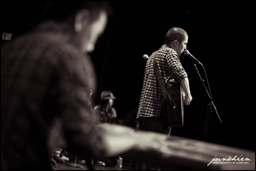 Geunjin concert picture musician photographer bay area concert photography