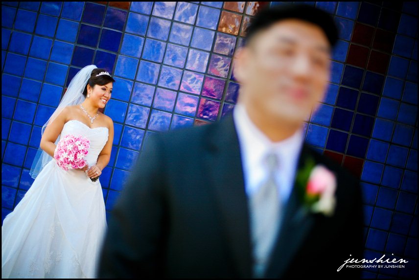Bay Area wedding picture 009 OliviaAaron 102711 San Jose wedding photographer | downtown San Jose | New Vision Church | Olivia and Aaron
