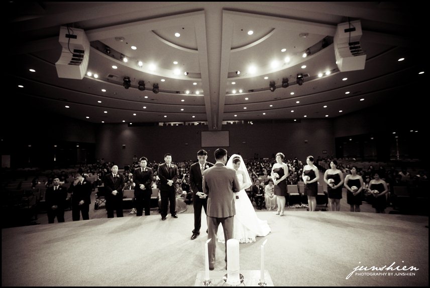 069 OliviaAaron 112151 San Jose wedding photographer | downtown San Jose | New Vision Church | Olivia and Aaron
