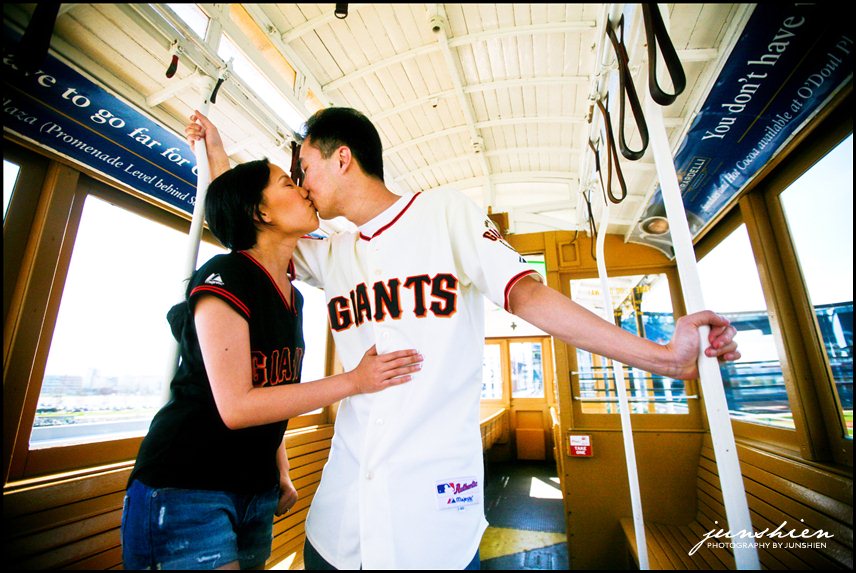 san francisco engagement session photography san francisco engagement session photographer oakland engagement session photography oakland engagement session photographer at&t park engagement 