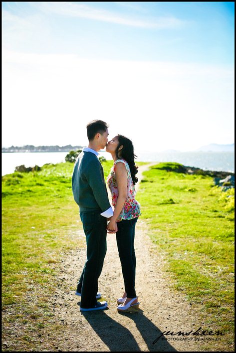 san francisco engagement session photography san francisco engagement session photographer oakland engagement session photography oakland engagement session photographer at&t park engagement 