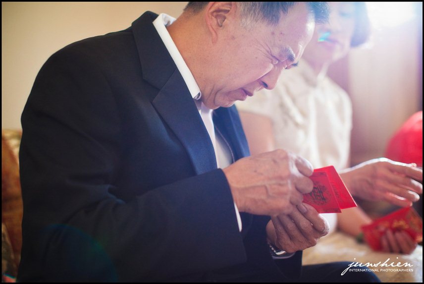 013 ShirleyCarlos 1047 Pasadena wedding photographer | Pacific Asia Museum | Empress Harbor | Shirley and Carlos