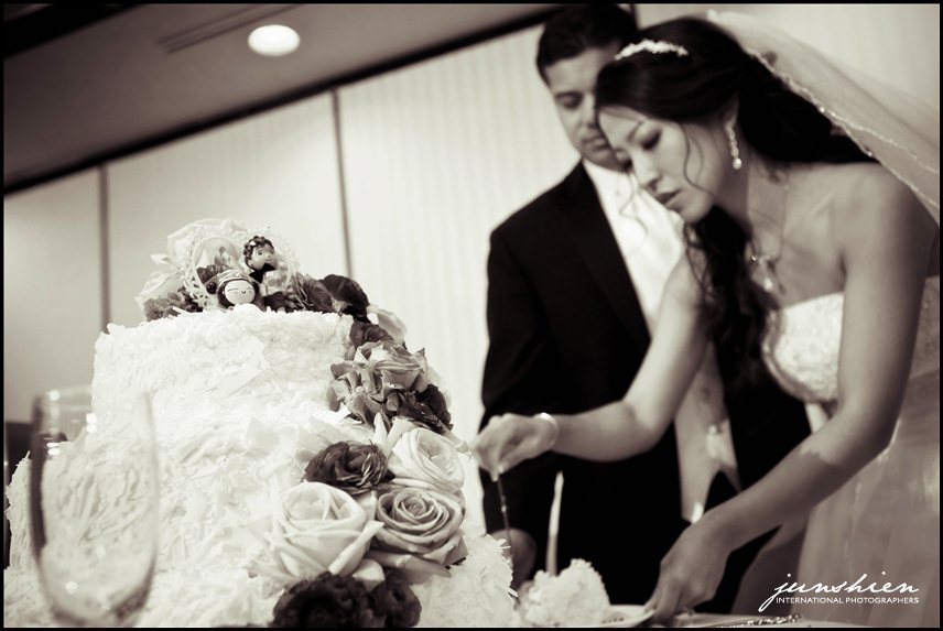 085 ShirleyCarlos 2415 Pasadena wedding photographer | Pacific Asia Museum | Empress Harbor | Shirley and Carlos