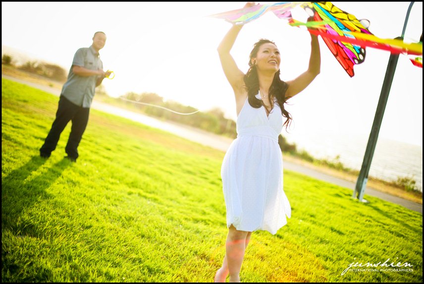 san francisco engagement photographer picnic engagement session pictures bay area engagement session photography bay area engagement session photographer alameda engagement session photographer 