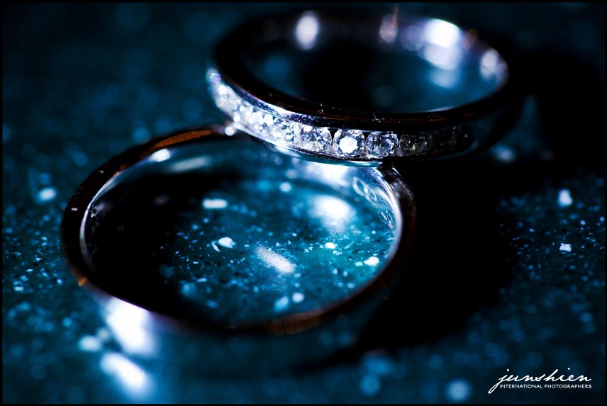 oahu wedding photographer Maile Sky Court wedding honolulu wedding photographer Hawaii Prince Hotel wedding Halekulani Hotel wedding 
